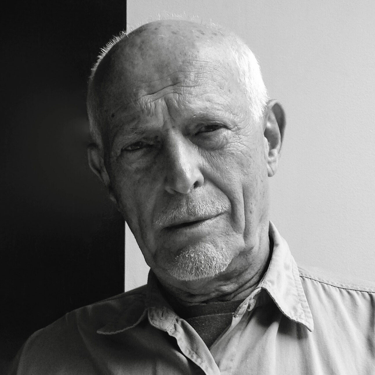 Edward Field, Bohemian New York Poet, Dies at 102