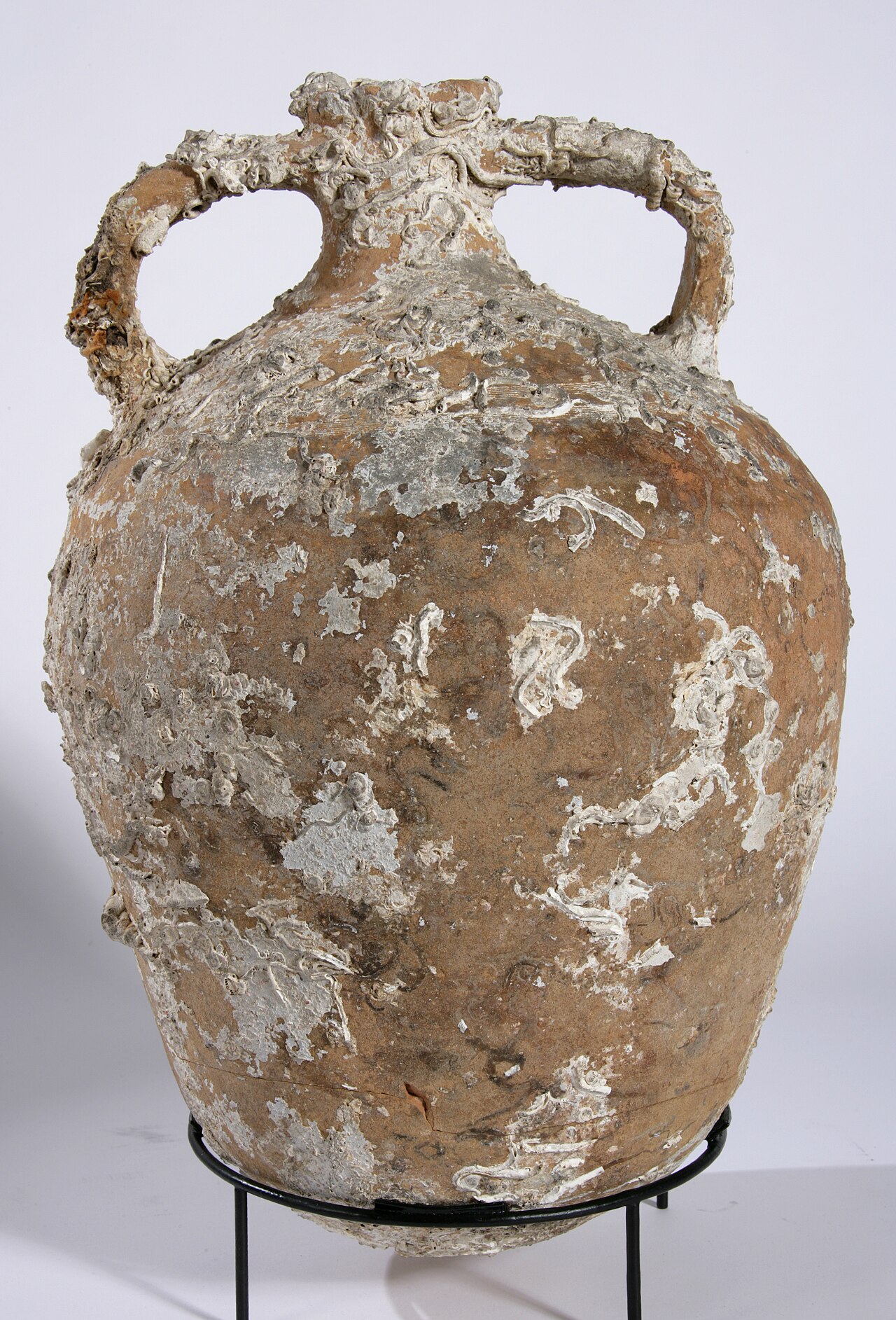 ancient greek amphora with chipped rim